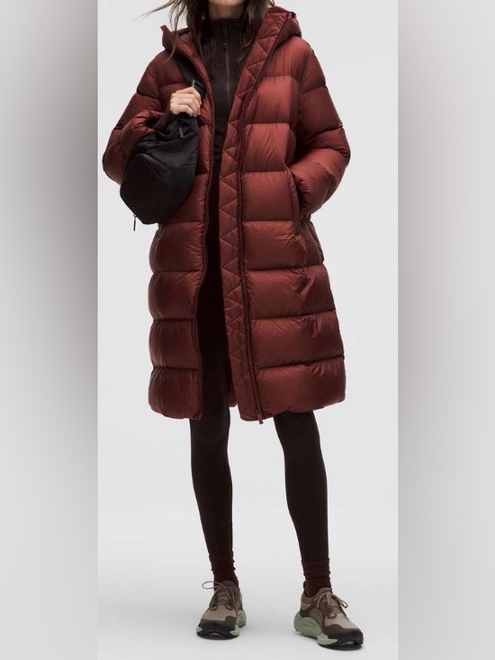 lululemon athletica Jackets & Blazers - NWOT New Lululemon Featherweight 900-Down-Fill Long Puffer Jacket Rockwood